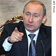Vladimir Putin presides over cabinet meeting in Moscow, 21 Apr 2008