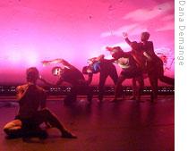 Dancers in