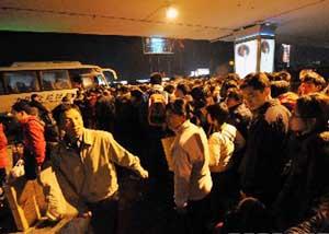 The&nbsp;Post&nbsp;Spring&nbsp;Festival&nbsp;travel&nbsp;peak&nbsp;has&nbsp;started&nbsp;this&nbsp;week,&nbsp;as&nbsp;millions&nbsp;are&nbsp;returning&nbsp;to&nbsp;their&nbsp;places&nbsp;of&nbsp;work.&nbsp;