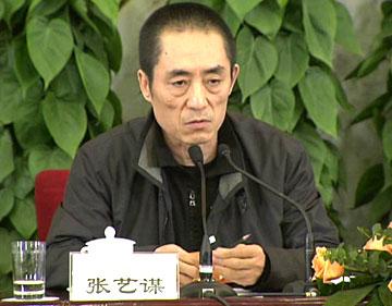 The man in charge of the opening ceremony for the Beijing Olympics, film director Zhang Yimou, reveals smiling faces will be one of the features of the ceremonies. (Photo:CCTV.com)