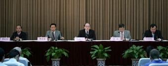 A&nbsp;senior&nbsp;Chinese&nbsp;diplomat&nbsp;on&nbsp;Thursday&nbsp;urged&nbsp;developed&nbsp;and&nbsp;developing&nbsp;countries&nbsp;to&nbsp;work&nbsp;on&nbsp;common&nbsp;policies&nbsp;and&nbsp;cooperation&nbsp;to&nbsp;address&nbsp;the&nbsp;global&nbsp;challenges&nbsp;such&nbsp;as&nbsp;climate&nbsp;change&nbsp;and&nbsp;food&nbsp;security.(Xinhua&nbsp;Photo)