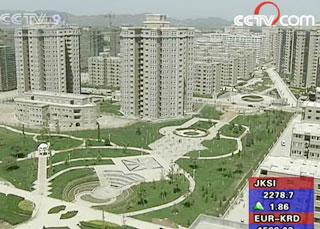 Shenzhen&nbsp;second-hand&nbsp;property&nbsp;market&nbsp;entered&nbsp;a&nbsp;slump&nbsp;this&nbsp;year.&nbsp;Many&nbsp;property-owners&nbsp;who&nbsp;can't&nbsp;find&nbsp;buyers&nbsp;have&nbsp;to&nbsp;put&nbsp;their&nbsp;homes&nbsp;on&nbsp;the&nbsp;rental&nbsp;market&nbsp;to&nbsp;generate&nbsp;some&nbsp;income.&nbsp;