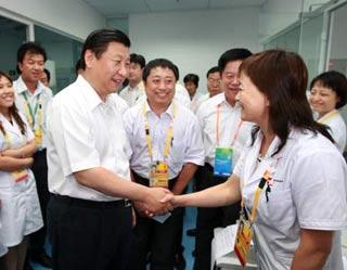 Chinese&nbsp;Vice&nbsp;President&nbsp;Xi&nbsp;Jinping&nbsp;(C)&nbsp;shakes&nbsp;hands&nbsp;with&nbsp;a&nbsp;drug&nbsp;supervisor&nbsp;for&nbsp;the&nbsp;Olympic&nbsp;Games,&nbsp;in&nbsp;Beijing,&nbsp;capital&nbsp;of&nbsp;China,&nbsp;July&nbsp;21,&nbsp;2008.&nbsp;Xi&nbsp;inspected&nbsp;the&nbsp;security&nbsp;work,&nbsp;medias&nbsp;operation&nbsp;and&nbsp;drug&nbsp;supervision&nbsp;for&nbsp;the&nbsp;upcoming&nbsp;Olympic&nbsp;Games&nbsp;Monday.(Xinhua&nbsp;Photo)