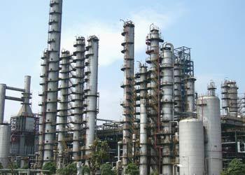 Industry&nbsp;experts&nbsp;say&nbsp;the&nbsp;price&nbsp;of&nbsp;either&nbsp;imported&nbsp;or&nbsp;self-produced&nbsp;crude&nbsp;oil&nbsp;in&nbsp;China&nbsp;is&nbsp;already&nbsp;close&nbsp;to&nbsp;international&nbsp;levels.