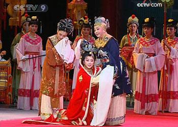 It's been 50 years since the premiere of the Yueju opera version of the classic Chinese tale "A Dream of Red Mansion". Three generations of opera stars have reunited on stage to celebrate the occasion.