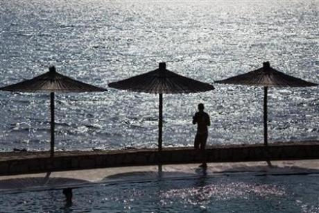 No time? Less money? Time for a mini-vacation