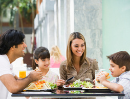 family_eatingout.jpg
