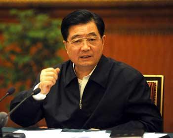 Chinese&nbsp;President&nbsp;Hu&nbsp;Jintao&nbsp;Saturday&nbsp;night&nbsp;speaks&nbsp;at&nbsp;a&nbsp;meeting&nbsp;on&nbsp;rescue&nbsp;and&nbsp;relief&nbsp;work&nbsp;of&nbsp;the&nbsp;earthquake,&nbsp;expressing&nbsp;gratitudes&nbsp;to&nbsp;foreign&nbsp;countries&nbsp;and&nbsp;people&nbsp;who&nbsp;have&nbsp;offered&nbsp;aid&nbsp;since&nbsp;a&nbsp;major&nbsp;earthquake&nbsp;struck&nbsp;the&nbsp;country.(Xinhua&nbsp;Photo)&nbsp;